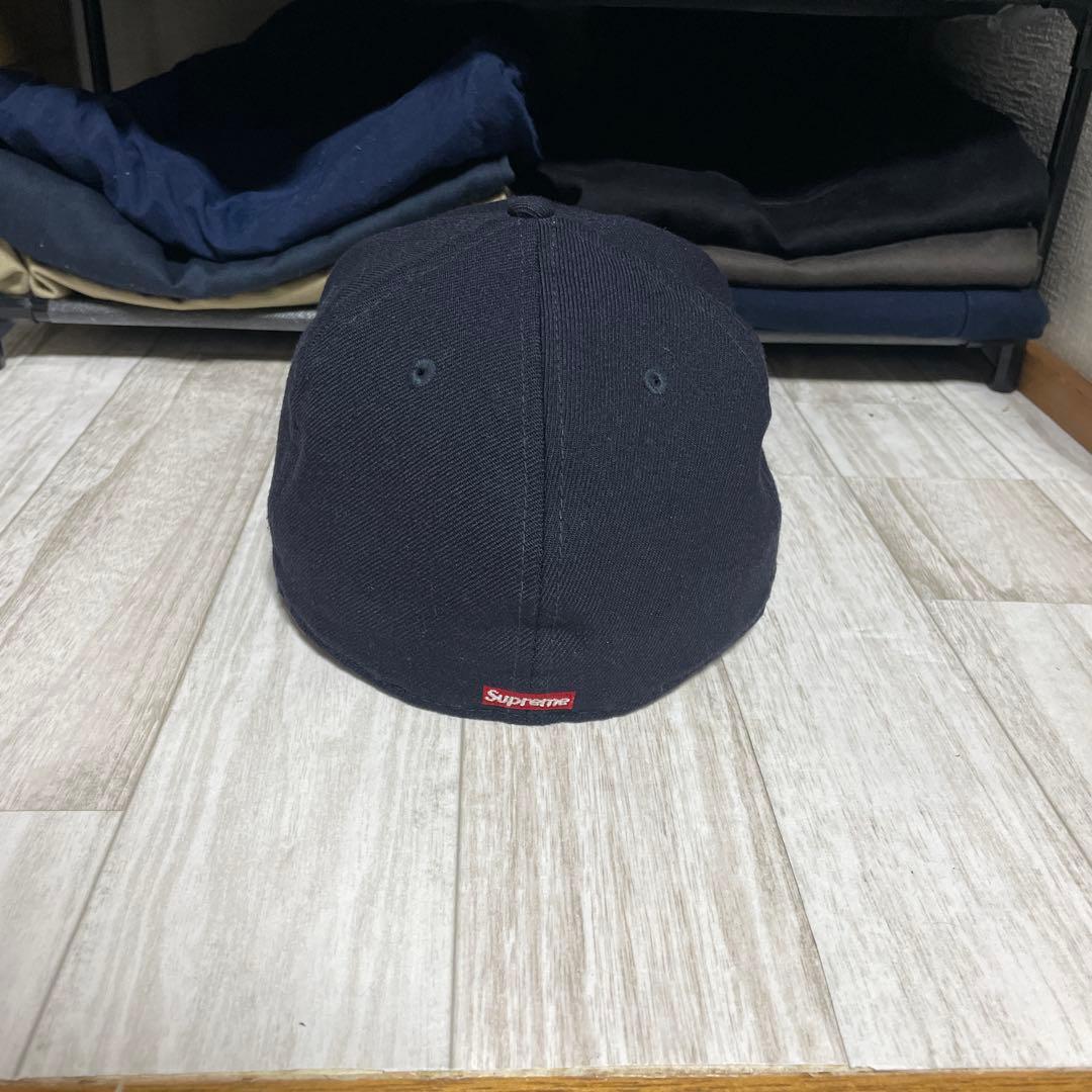 TM57 シュプリーム　アイスSロゴ　ネイビー　キャップ　7 3/8