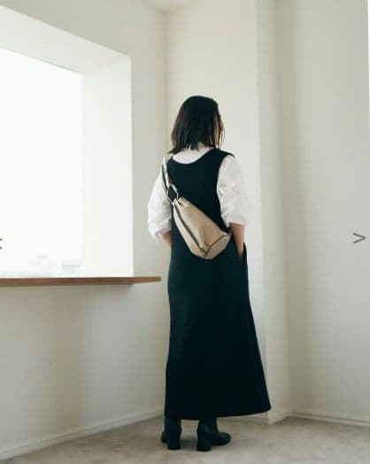 marjour ボディバッグ