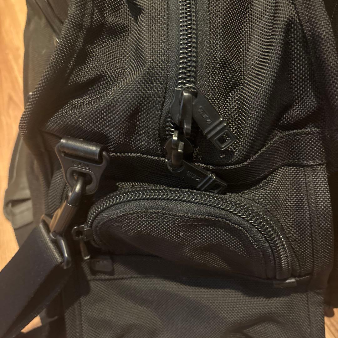 TUMI スポーツダッフル ボストンバック　22150DH