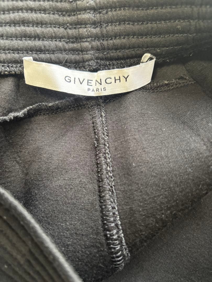 GIVENCHY ジバンシイ　パンツ　ブラック　ワイド