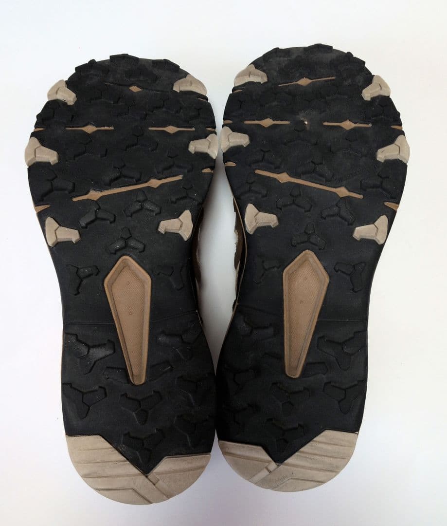 THE NORTH FACE　VECTIV Taraval Breeze