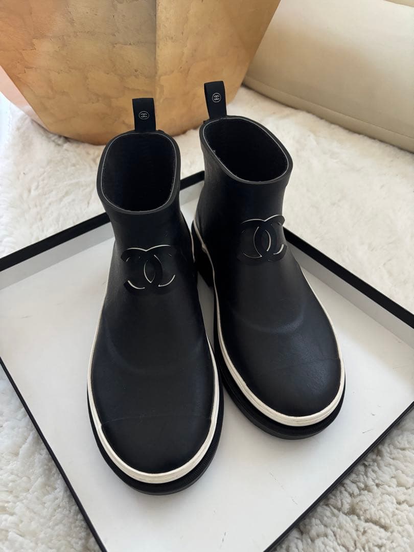 【新品同様】 CHANEL シャネル レインブーツ 雨靴　レインシューズ　36