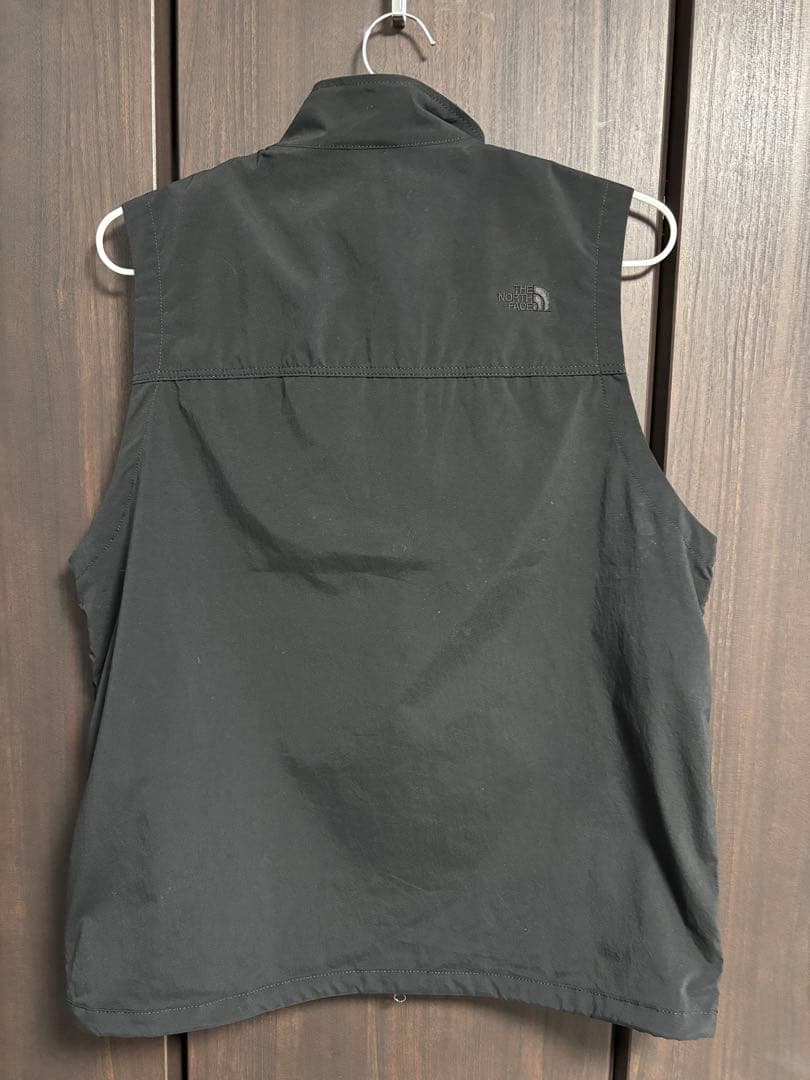 売り切り‼️極美品【THE NORTH FACE】　ベスト　オールブラック
