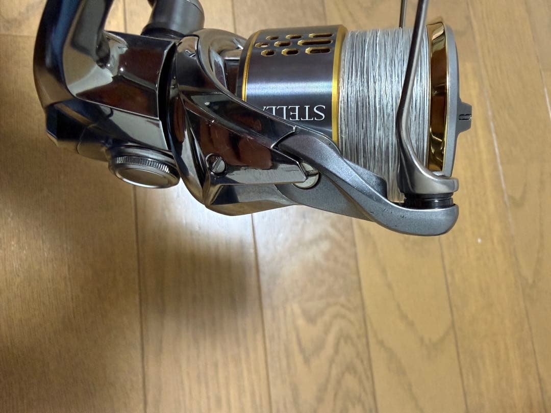 18ステラ　2500SHG スピニングリール　替えスプール付