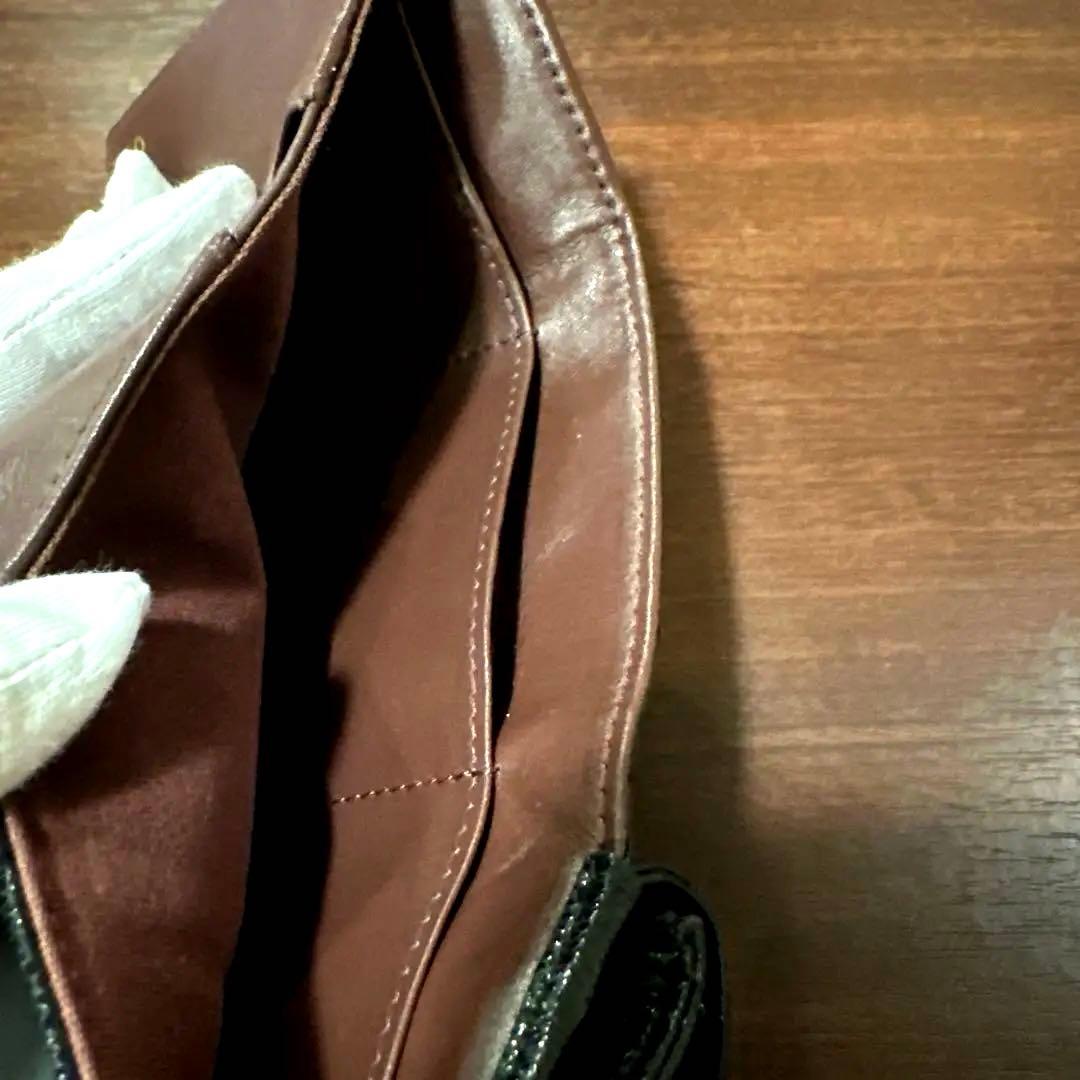 確実正規品❗️CHANEL シャネル　キャビアスキン　コンパクト　三つ折り財布　黒