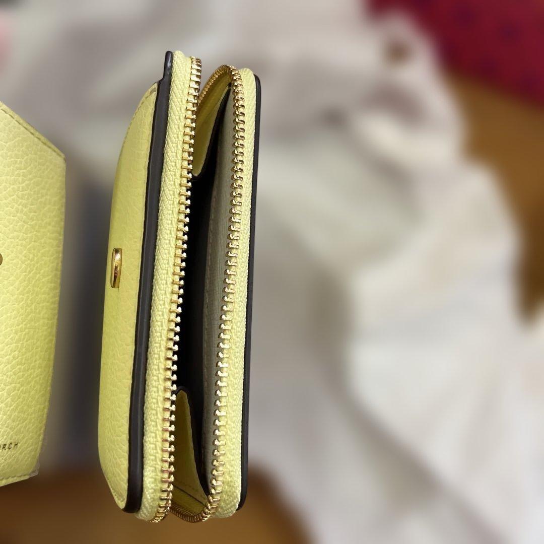 TORY BURCH パステルイエロー 二つ折り財布