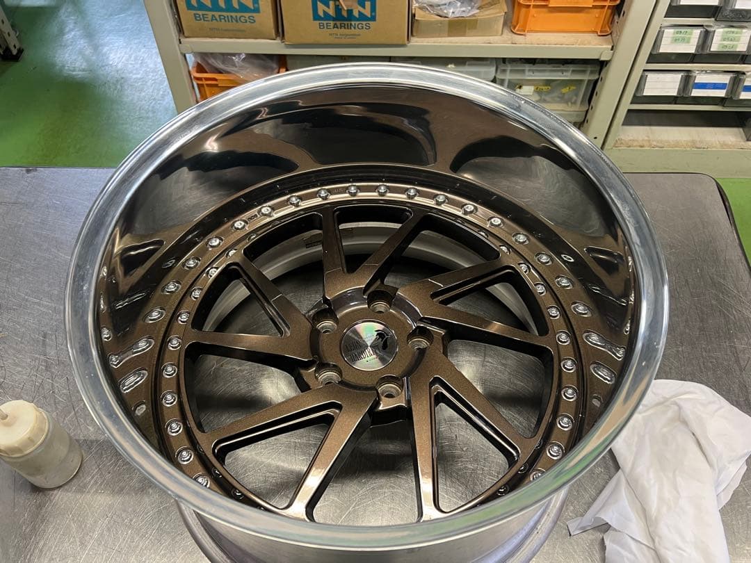 と*と様 レオンハルト バレストラ 19インチ 深リム