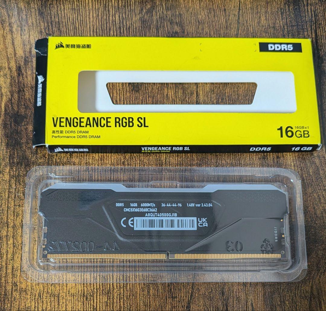 メモリー Corsair Vengeance RGB SL 16GB DDR5