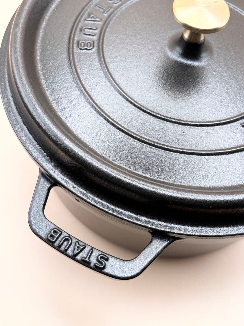 26cm STAUB LA COCOTTE ブラック　ピコ・ココット ラウンド