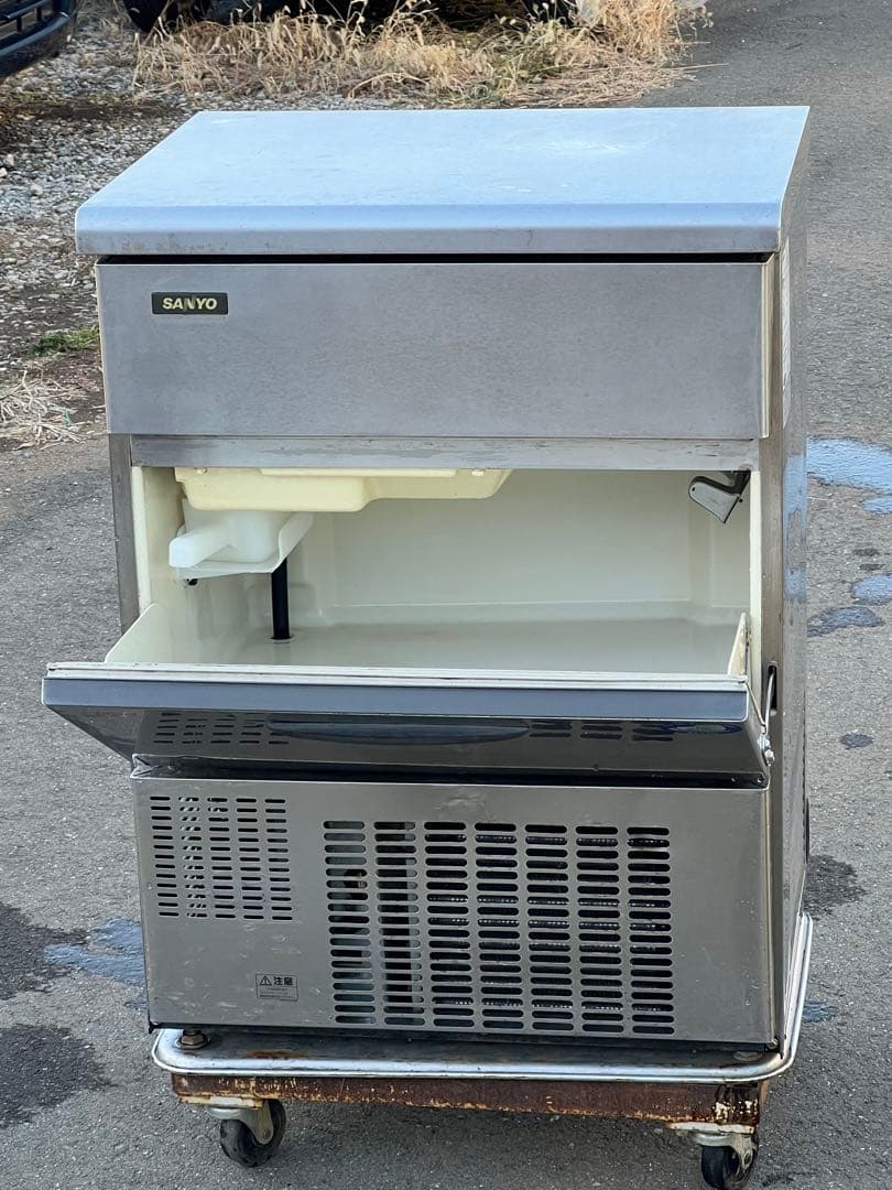 SANYO 全自動製氷機SIM-S58