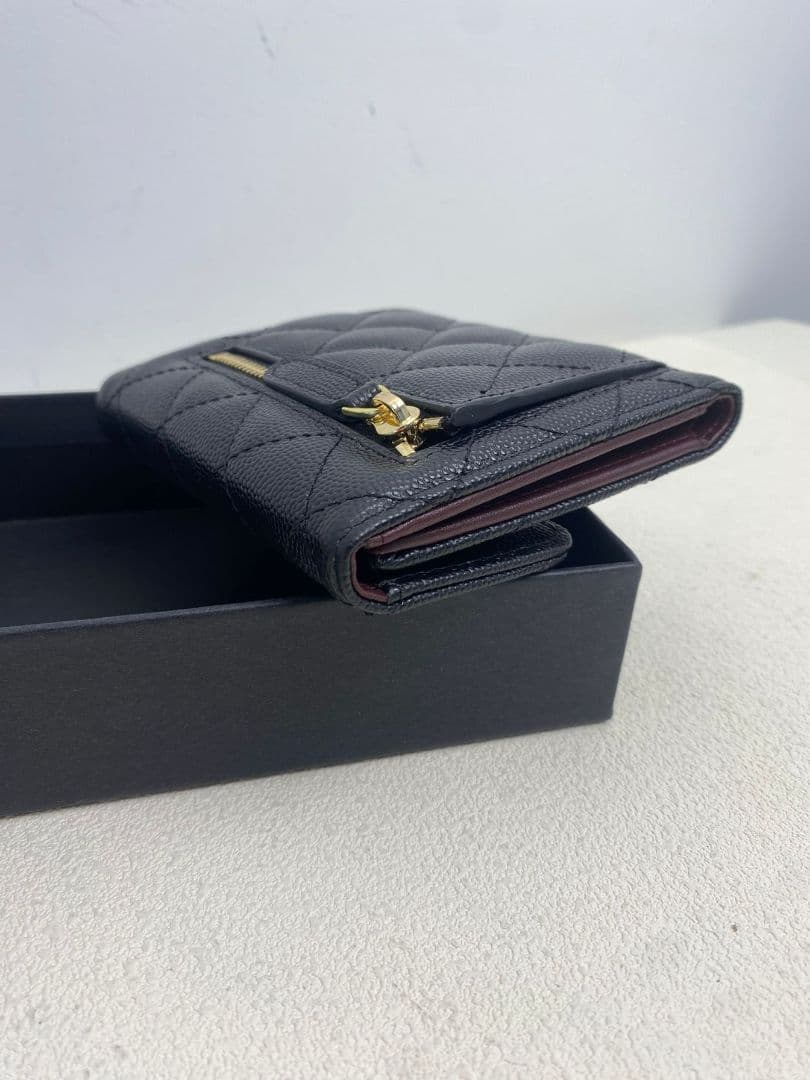 ma-3☆さん　CHANEL ブラック 三つ折り財布