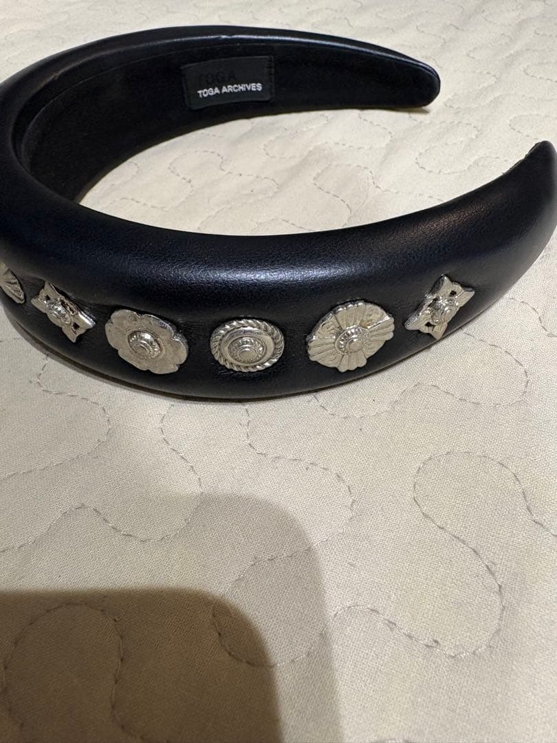 ヘアアクセサリー TOGA ARCHIVES Leather headband