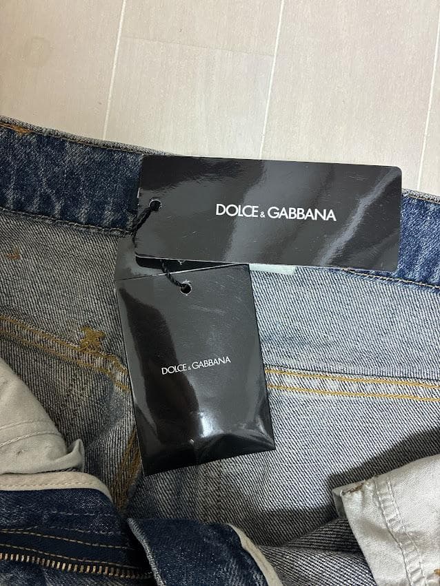 新品タグ付き DOLCE&GABBANA ドルチェ&ガッバーナ デニムパンツ
