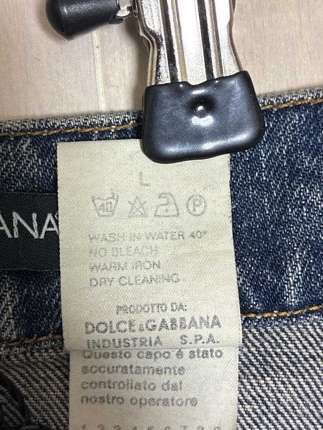 新品タグ付き DOLCE&GABBANA ドルチェ&ガッバーナ デニムパンツ