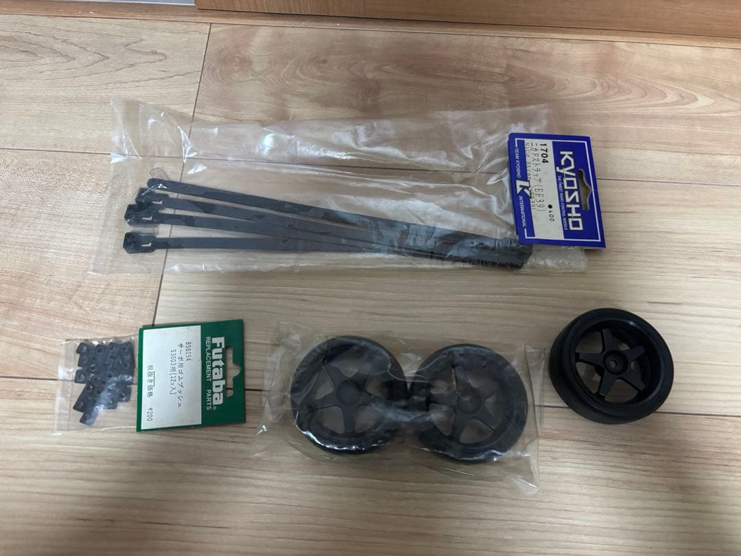 ヨコモ　yokomo YR-4 M2 Pro ボディ、プロポ付き
