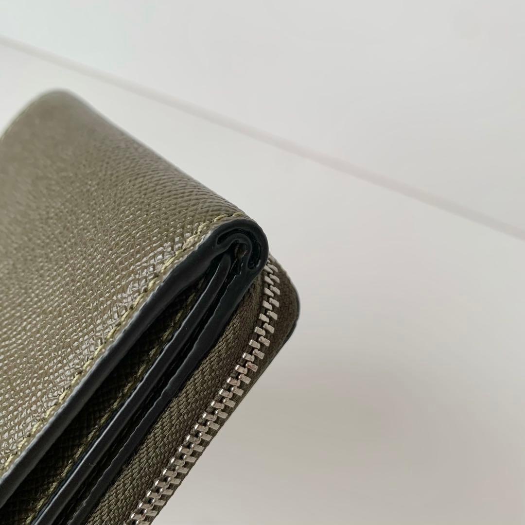【COACH】コーチ　三つ折り財布　コンパクトウォレット　ミニ財布　カーキ　新品