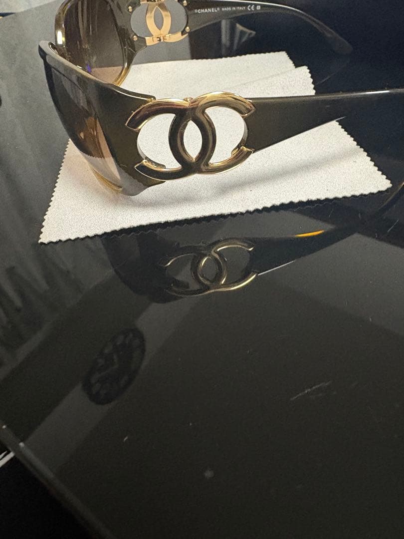 CHANEL キャットアイサングラス ブラウンレンズ