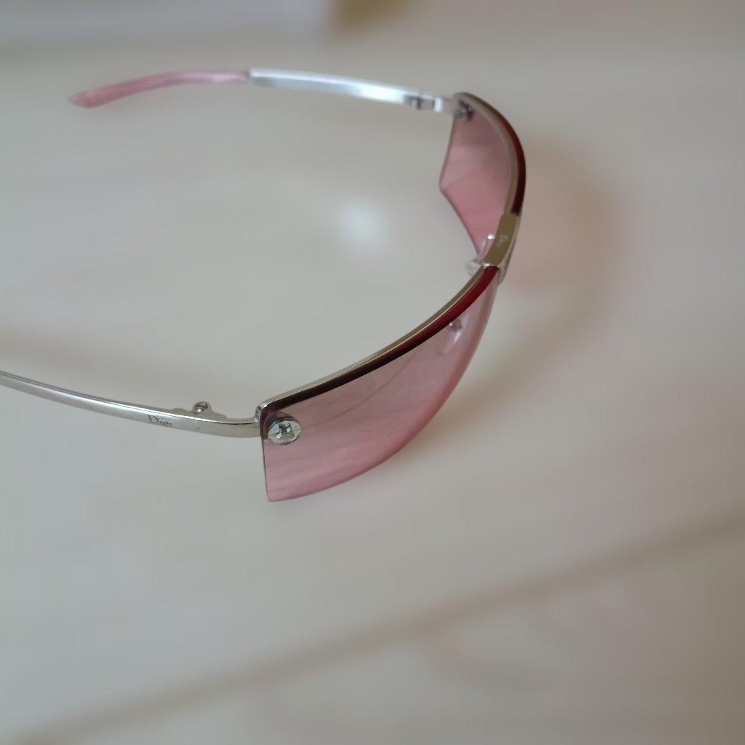 Dior ピンクレンズ サングラス ケース付き
