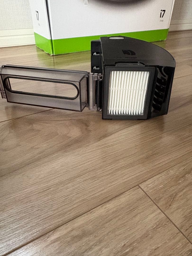 【美品】iRobot Roomba i7 新品パーツ付き