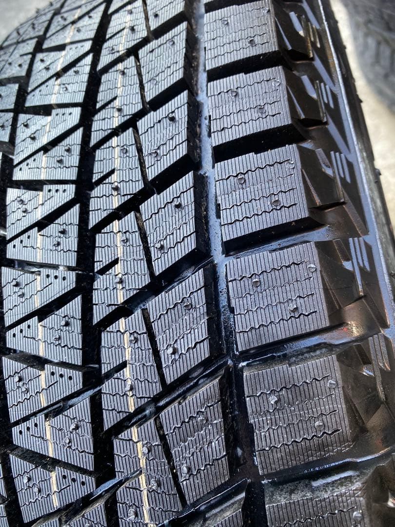 BRIDGESTONE BLIZZAK DMV1 225/60/18 4本セット
