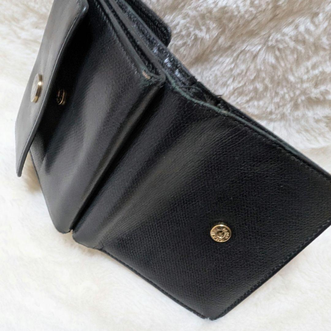 シャネル　CHANEL　ココボタン　ブラック　二つ折り　財布