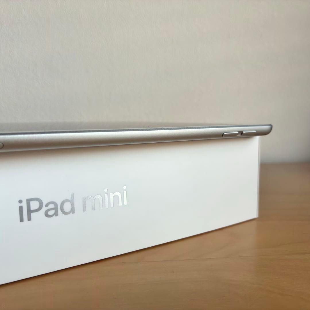 ipad mini cellular 5世代 64GB シルバー
