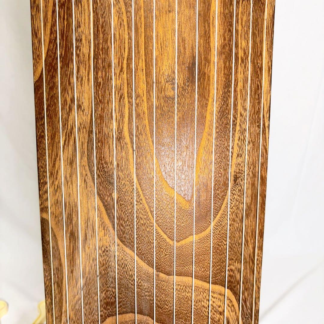 【美品】 琴 筝 和楽器 13弦 琴柱・譜面立て・琴糸付属【直接引き取り可】
