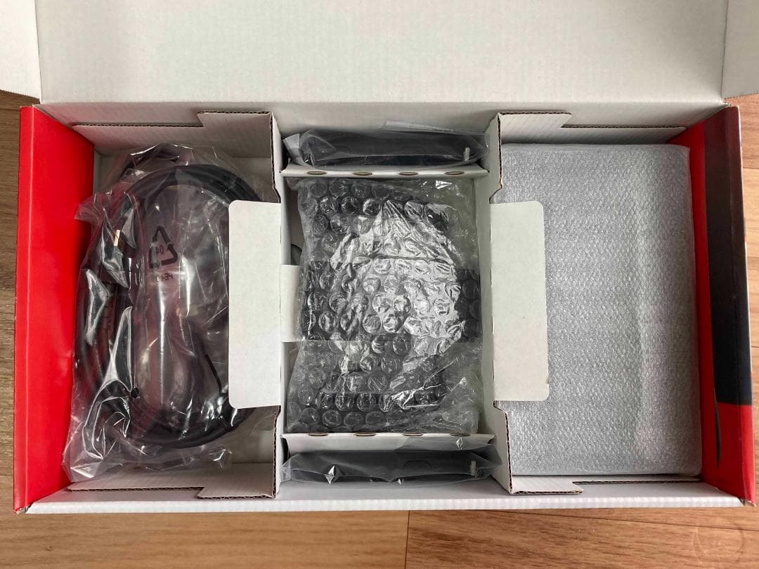 Nintendo Switch 本体 + 全ての付属品