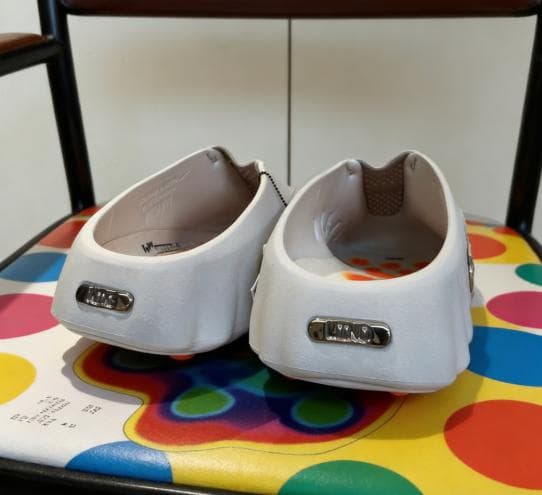 テーブル・チェア・ハンモック Nike Mind 001 Mules Light Smoke