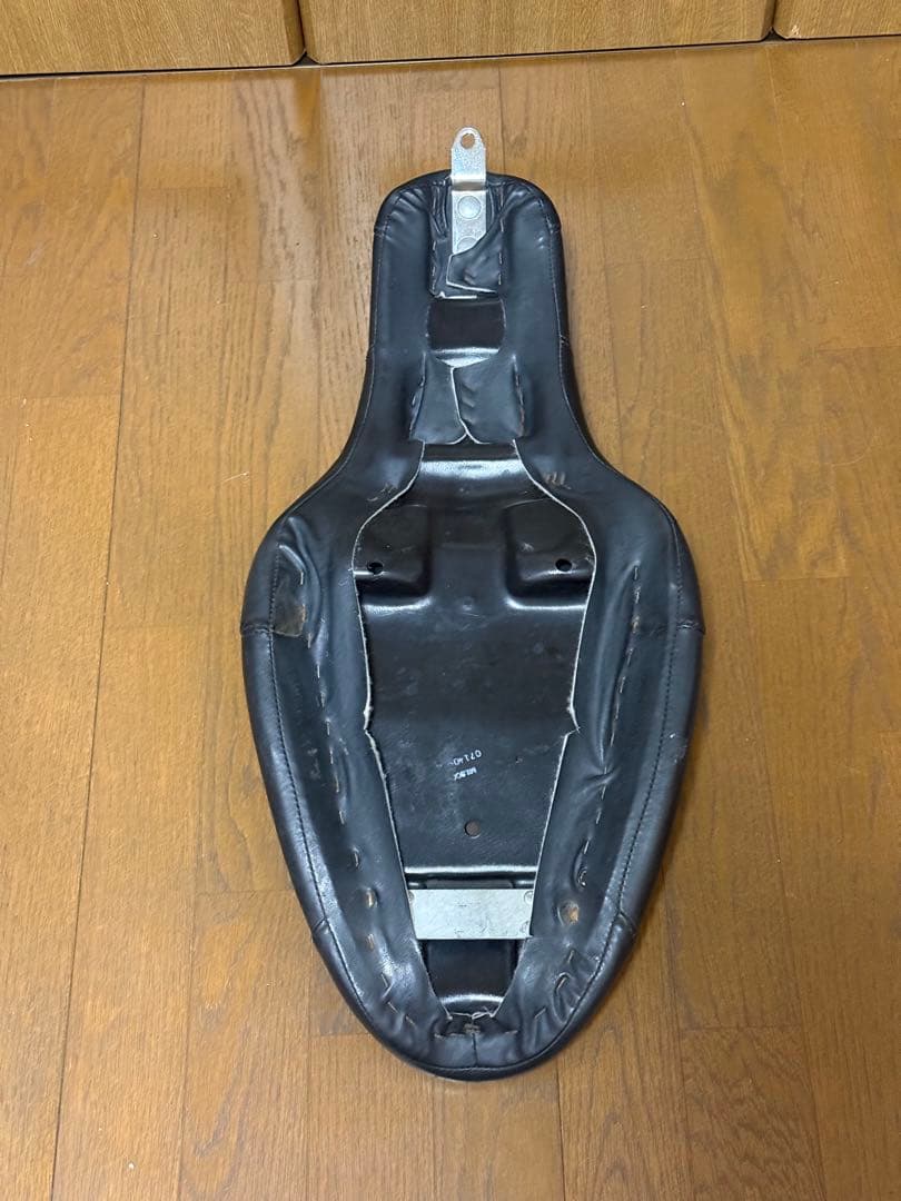 ハーレーダビッドソン スポーツスター XLH883 2001 純正シート