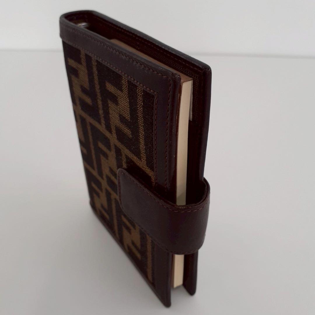 FENDI フェンディ　FFロゴ 手帳　カード入れ　 名刺入れ ブラウン系