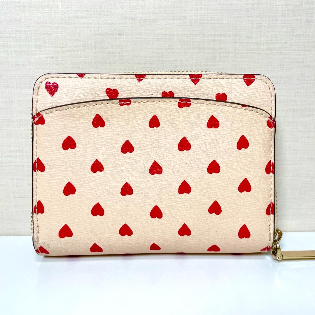 キュートなハート柄❤️kate spade スペンサー　二つ折り財布　ハート