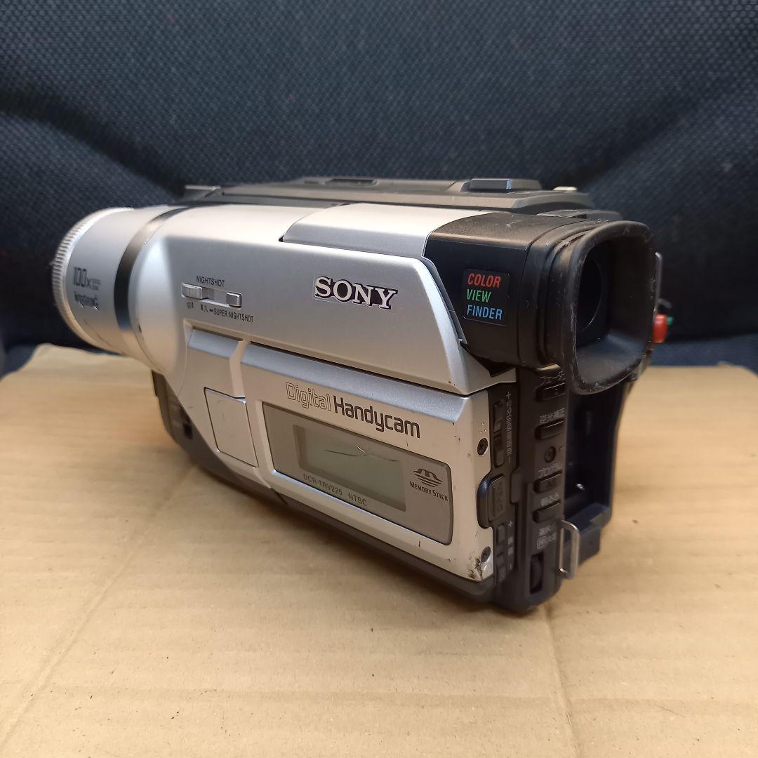 SONY ソニー DCR-TRV225 ビデオカメラ【ジャンク】【動作未確認】