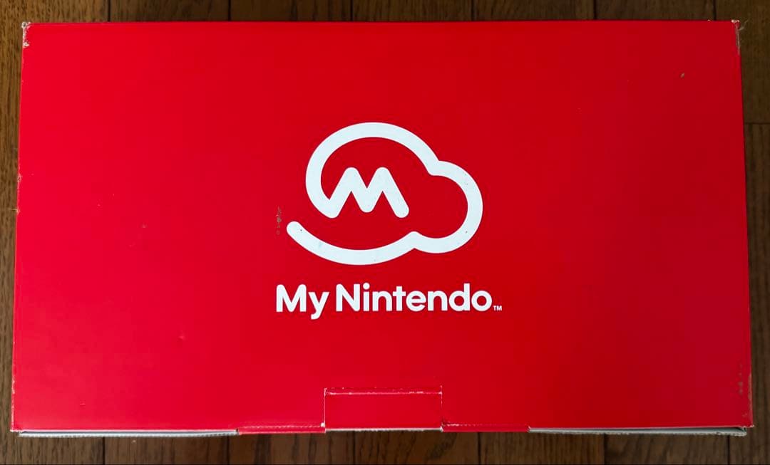 ニンテンドーSwitch 付属品、箱あり　中古品　純正ケース付き