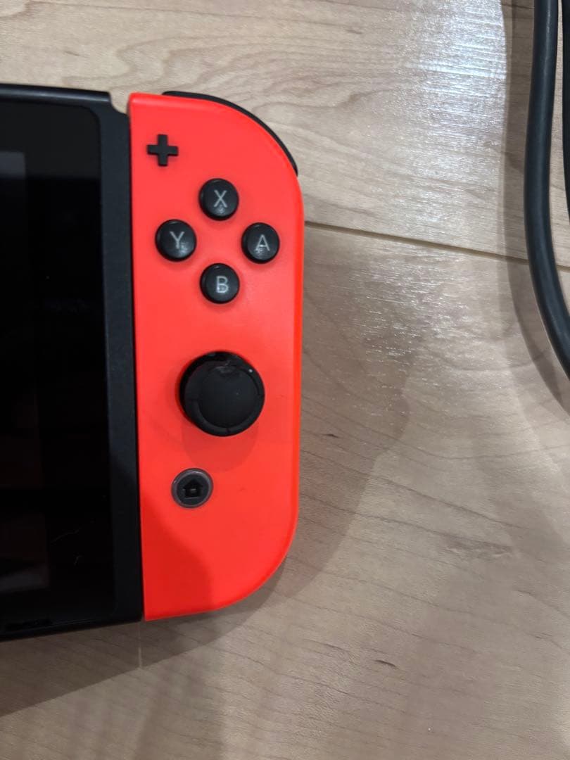 w*a様 Nintendo Switch 本体 青/赤 Joy-Con