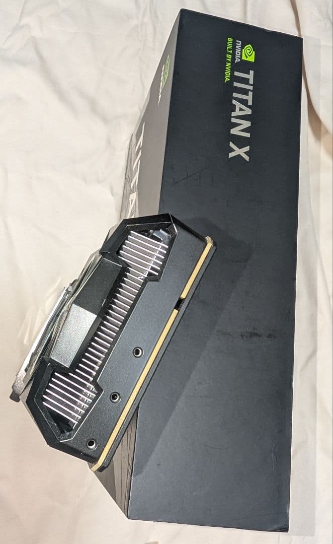 NVIDIA TITAN X (Pascal版)