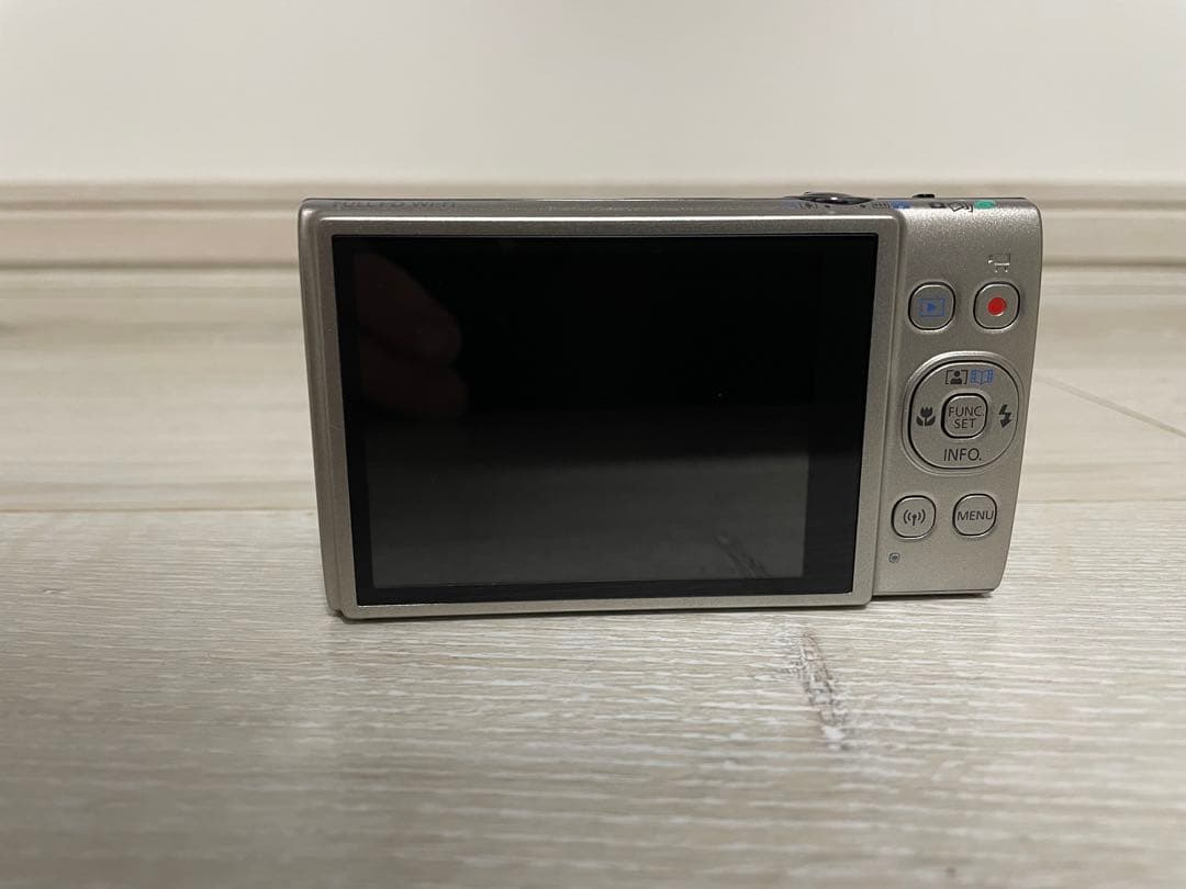 【週末値下げ】Canon IXY650 コンパクトデジタルカメラ　IXY 650