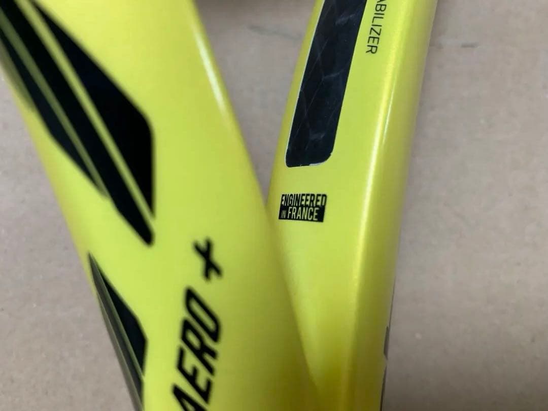【美品】Babolat PURE AERO + （プラス）2019年モデル