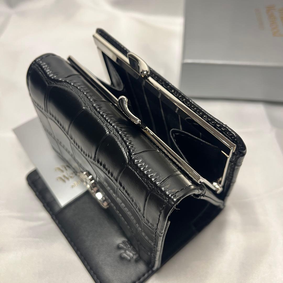 新品 Vivienne Westwood ブラック クロコダイル柄 三つ折り財布
