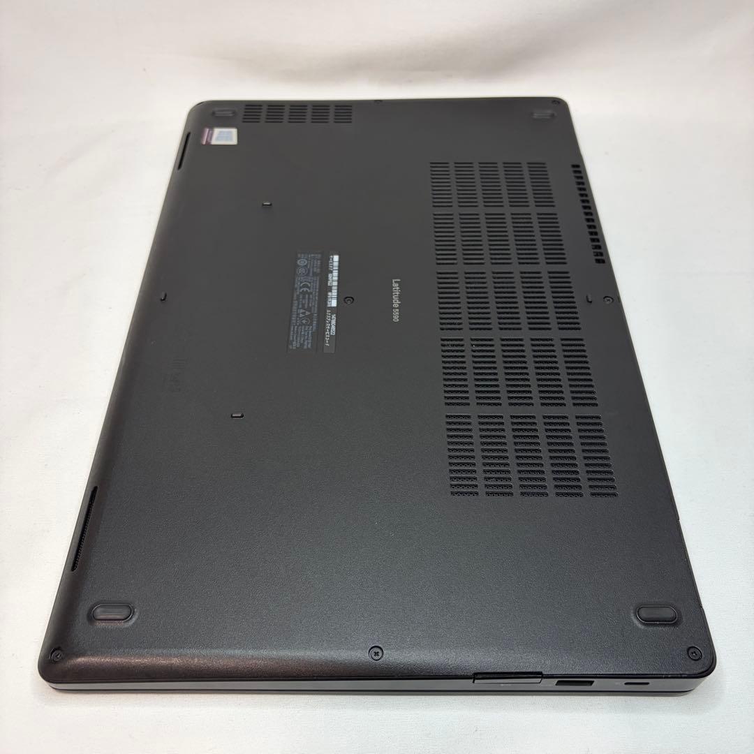 美品 Latitude 5590 i7 16GB 512GB 15.6型 FHD