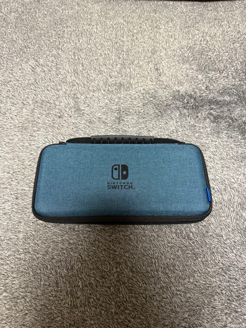 Switch ブラック　ケース付き　本体以外未使用