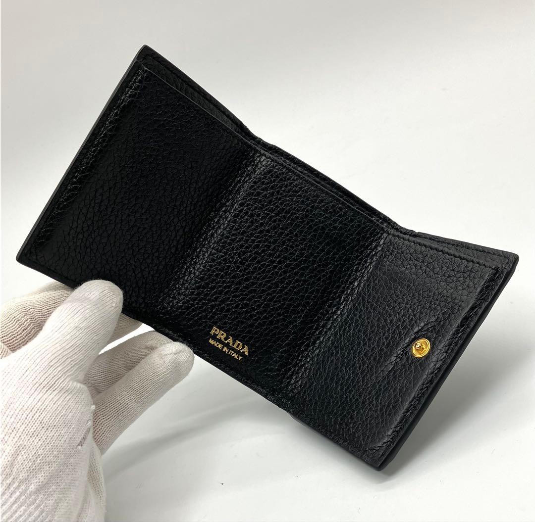 ⭐️ 極美品 プラダ ヴィッテロ グレイン コンパクト ミニ ウォレット ブラック