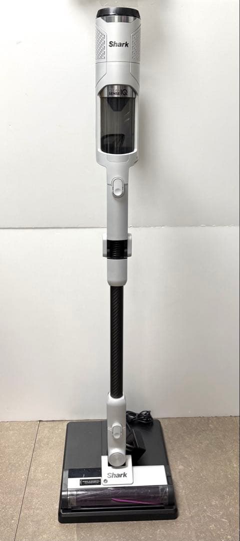 シャーク◇Clean Sense iQ IW2241JWH◇ホワイトアルミニウム