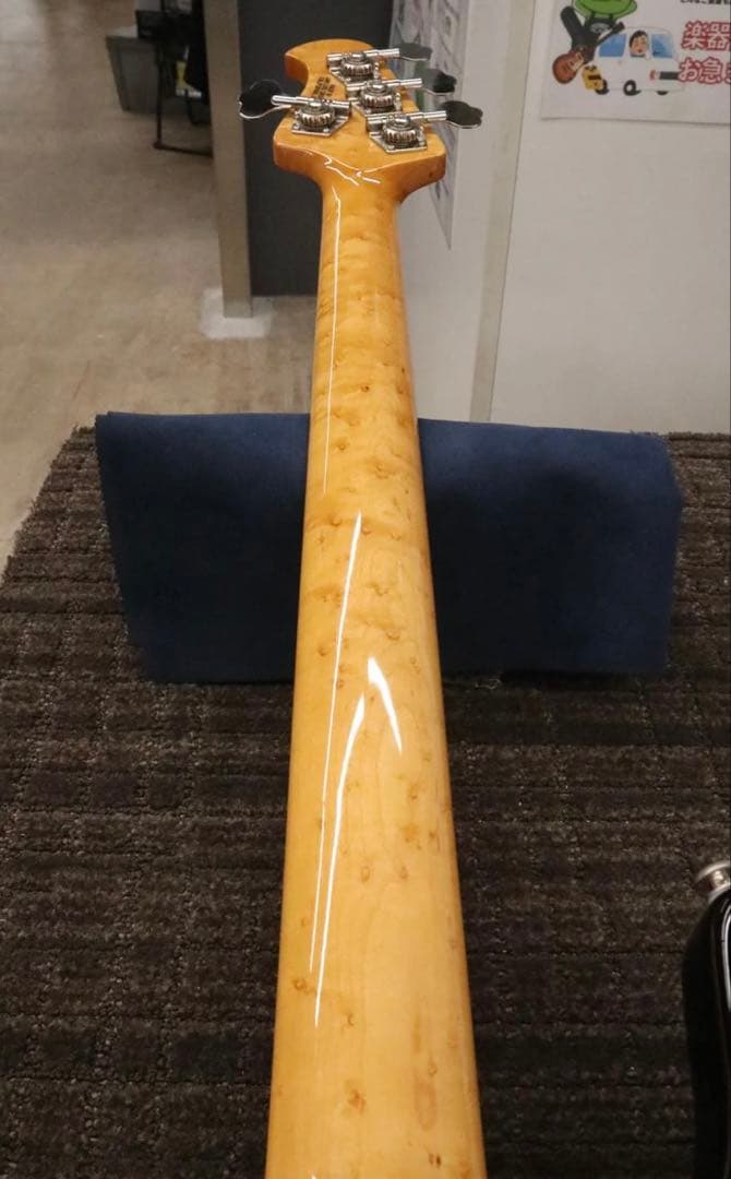 【美品】MUSIC MAN Classic StingRay 4