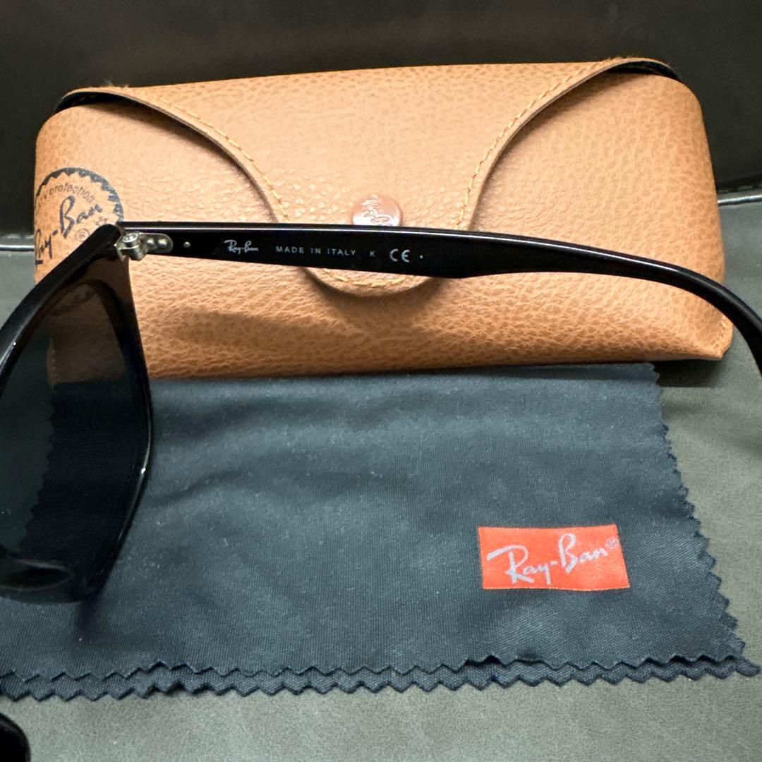 Ray-Ban ブラック サングラス ケース付き RB4258-F