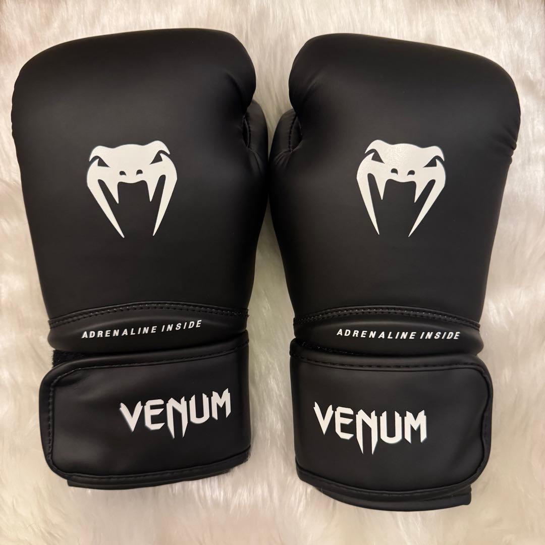 【ケース付き】Venum ボクシンググローブ 8oz ブラック
