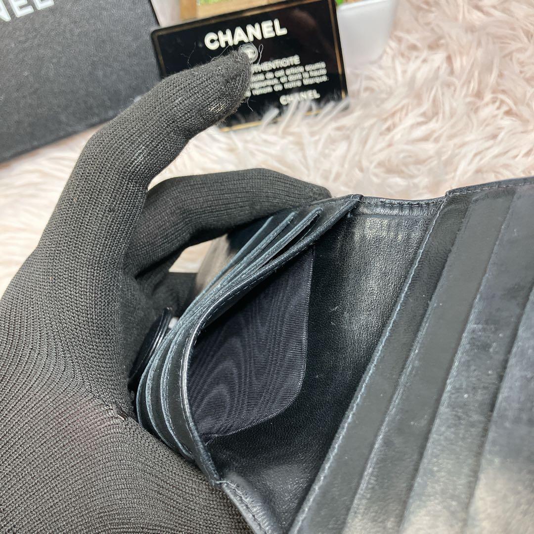 超美品 CHANEL 二つ折り財布 ココマーク キャビアスキン レザー Wホック
