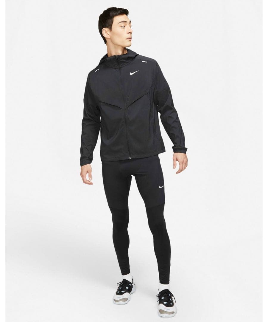 NIKE ランニングジャケット　ウィンドランナー　フルジップ　黒　XLサイズ新品