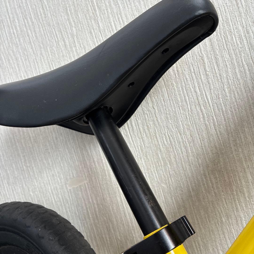 ストライダー　 STRIDER 12インチ　イエロー st-j4