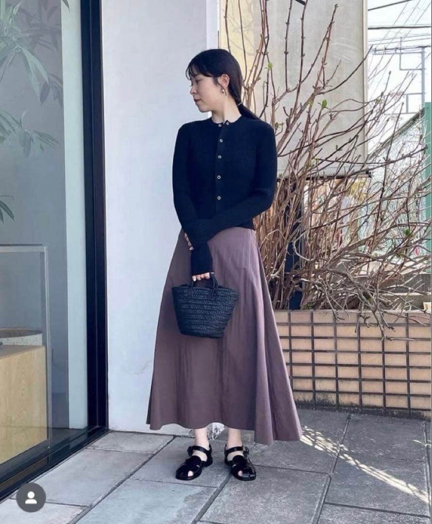 新品未使用24SS YLÈVE コットンナイロン ロングフレアスカート